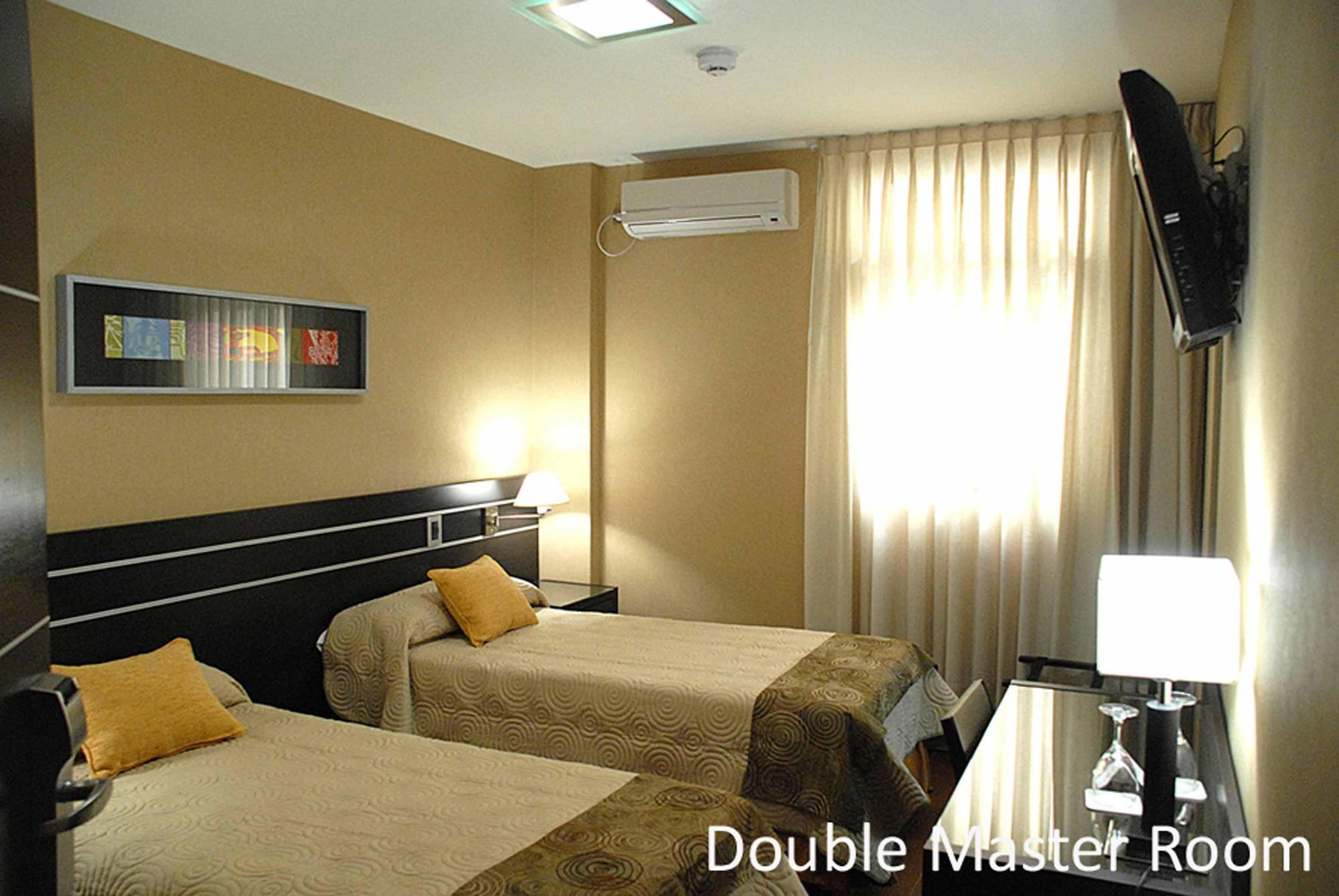 Hotel Francia Сан-Мигель-де-Тукуман Экстерьер фото